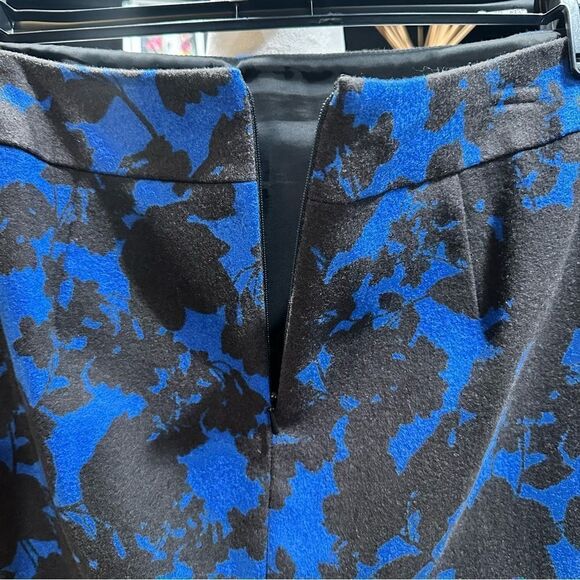 Talbots Blue Floral Wool Mini Skirt Size 10P - Picture 8 of 10